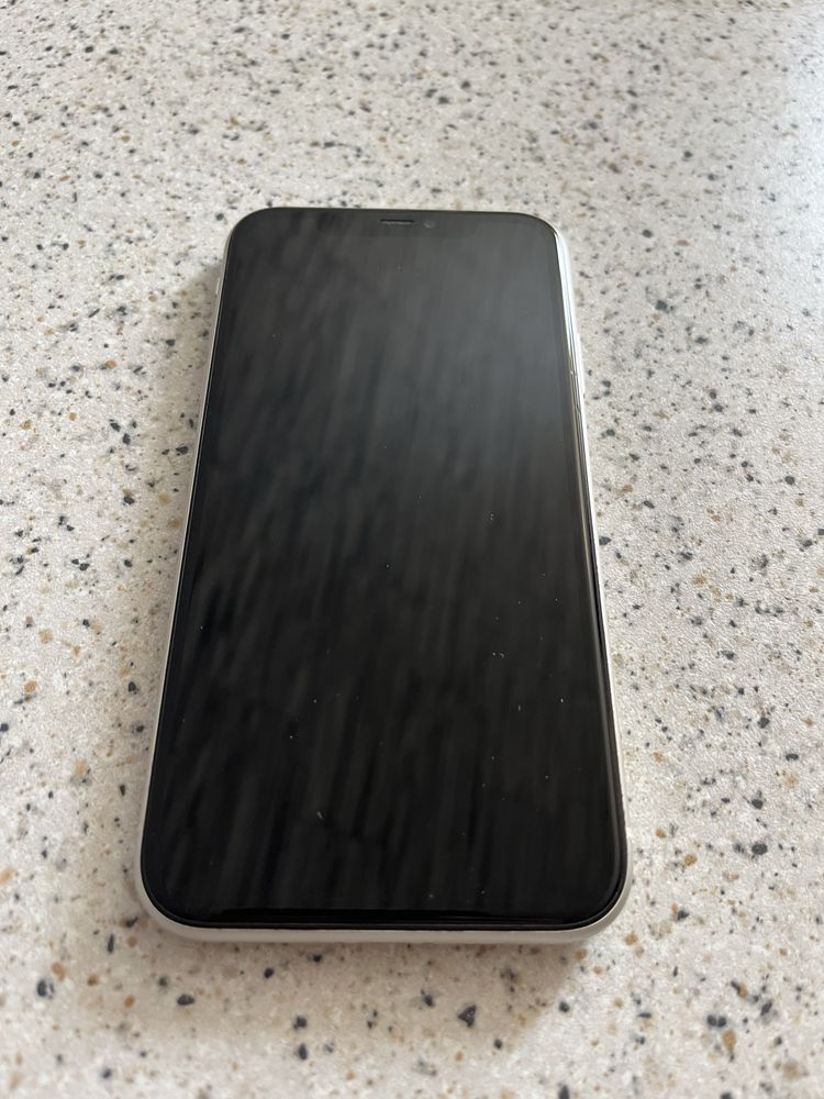 Продам iphone 11 256 gb