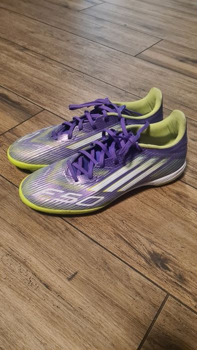Turfy Adidas f50 r.44 28cm