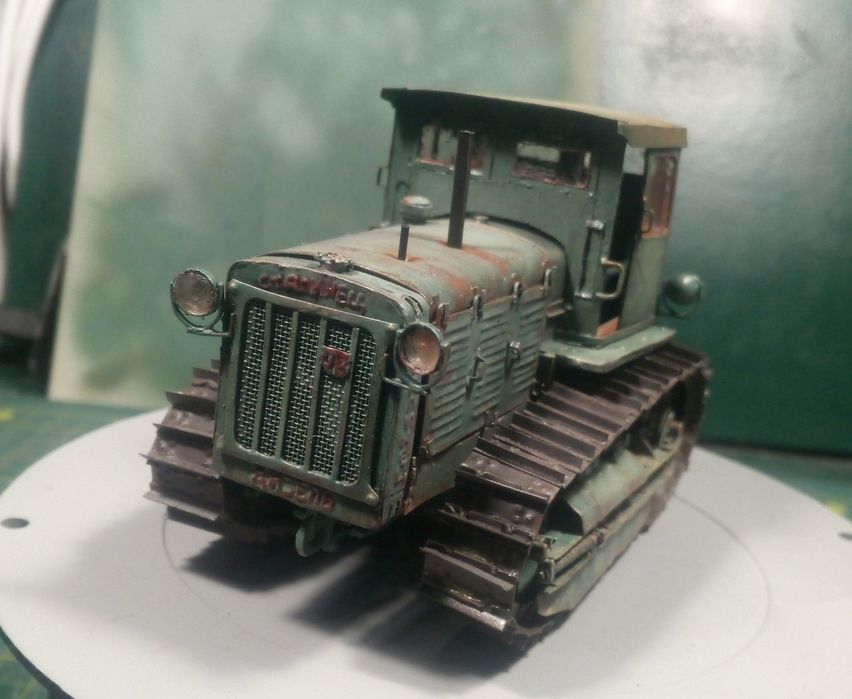 Модель трактора С-65. Масштаб 1:43. Материал металл