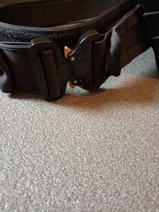 Pas taktyczny z klamrą COBRA