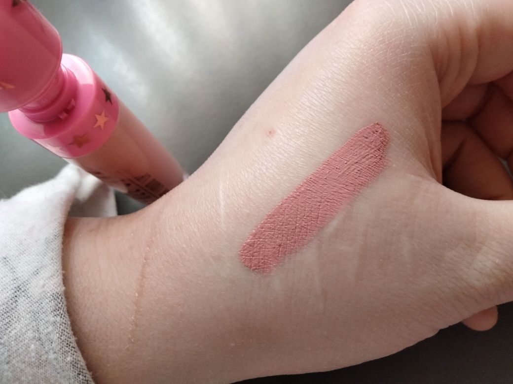 Jeffree Star Velour Liquid Lipstick Skin Tight
