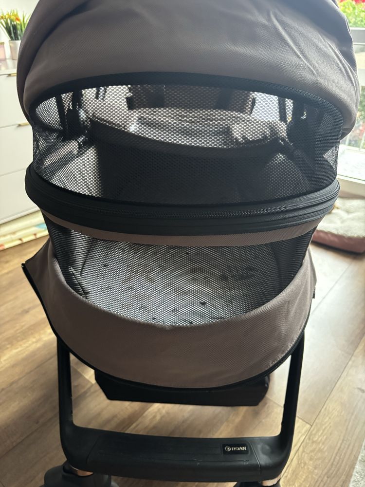 Wózek 3w1 Roan Ivi 2.0