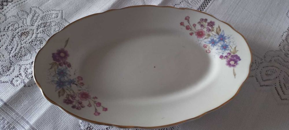 Блюдо овал 35х23 см, тарелка