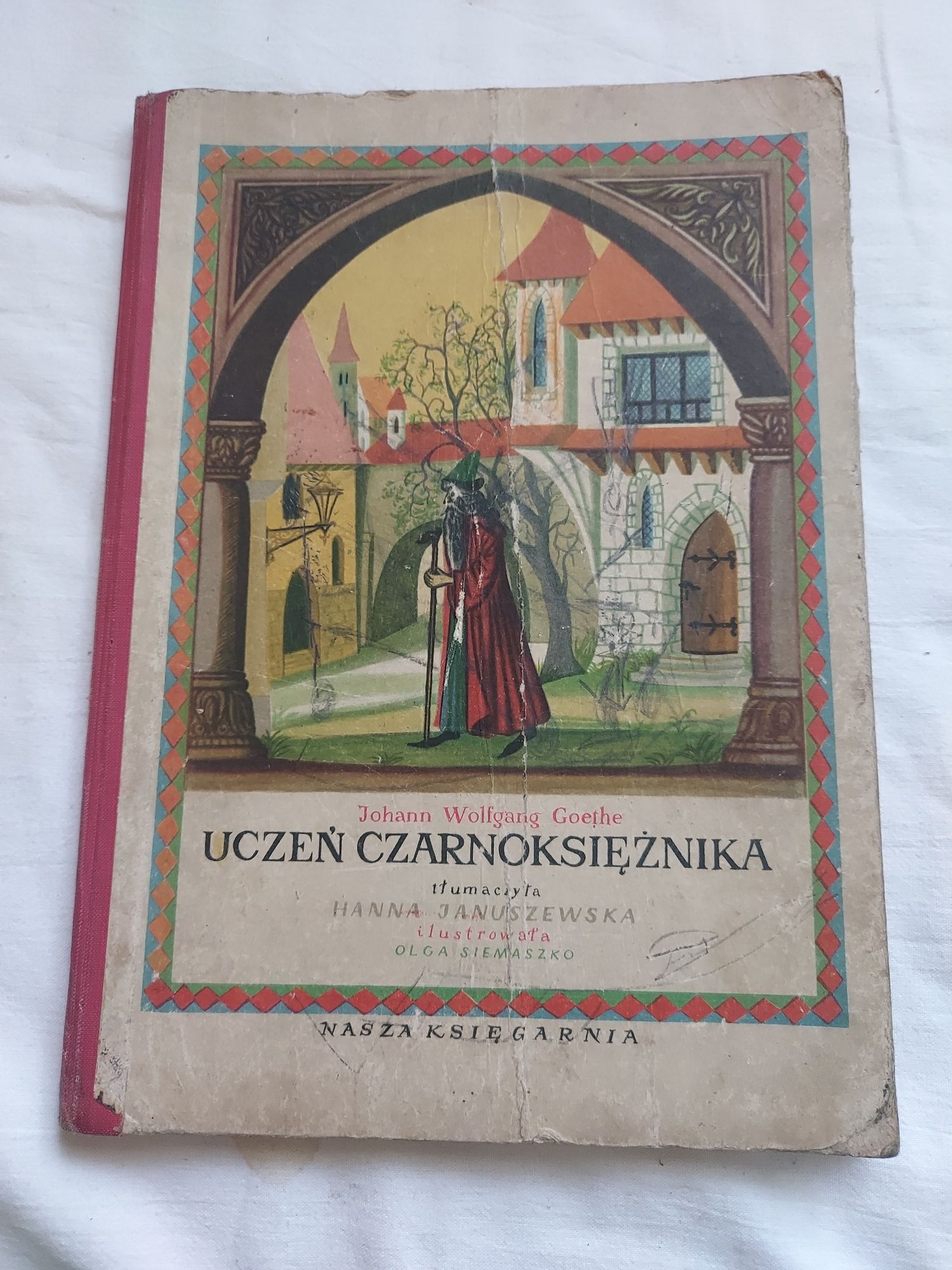 Goethe - Uczeń Czarnoksiężnika (wydanie z 1955)

odbiór osobisty: Wars