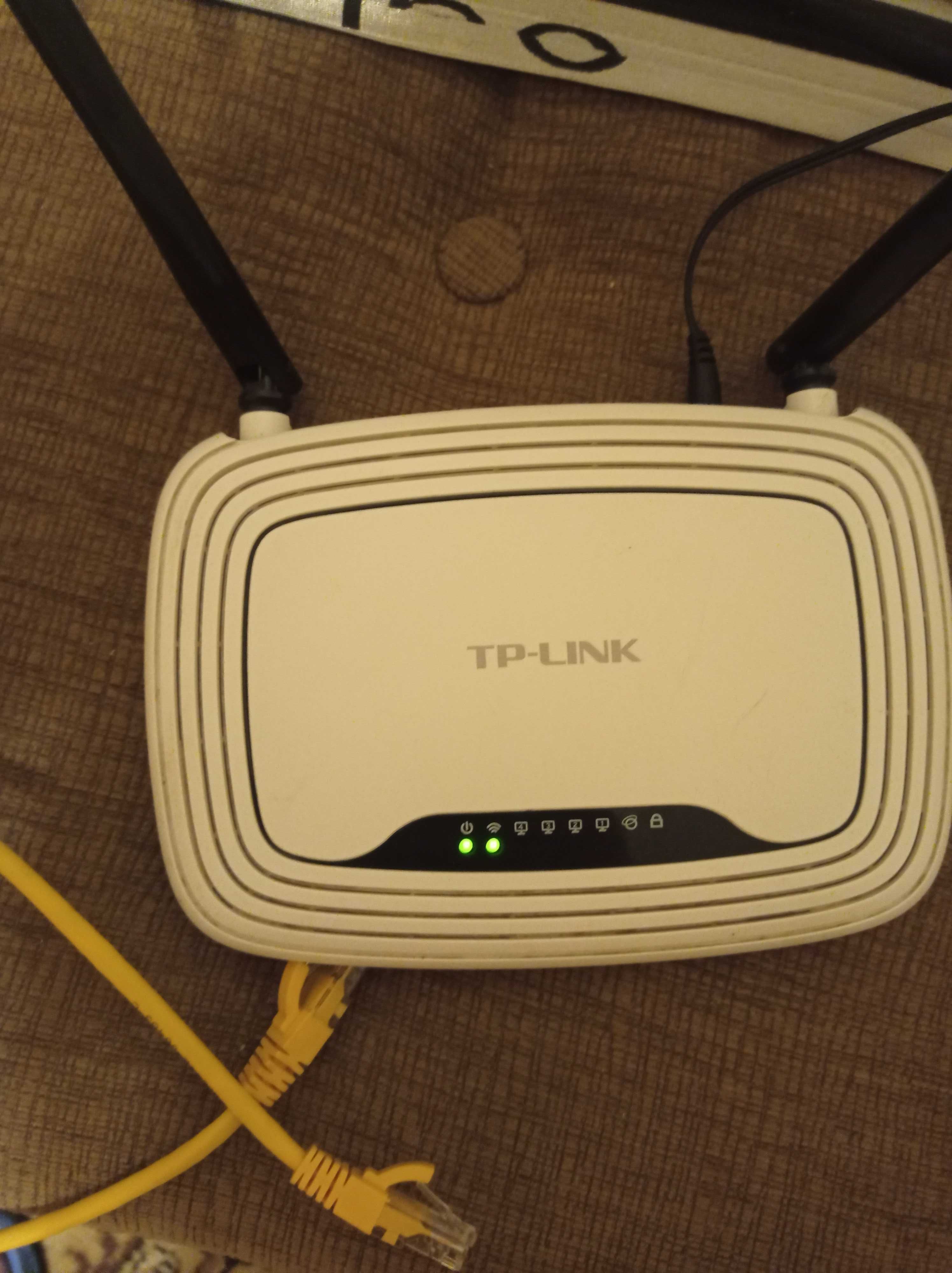 Роутер Tp- link 841N Wi-fi на 2 антени