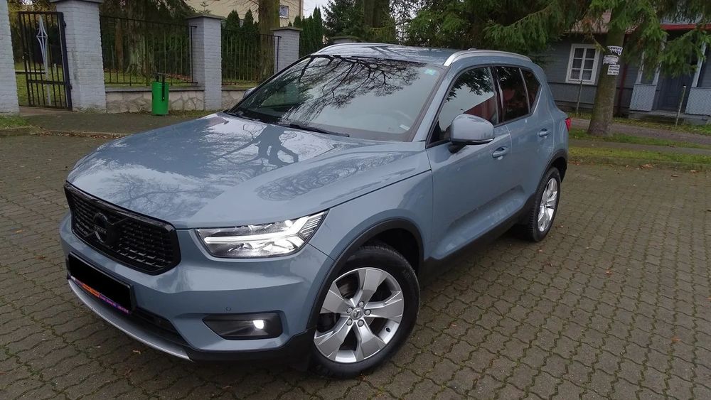 Volvo XC 40 VOLVO XC 40 2,0 DIESEL,klima,skóra,nawi,kamera,czujniki,led,xenon,elek