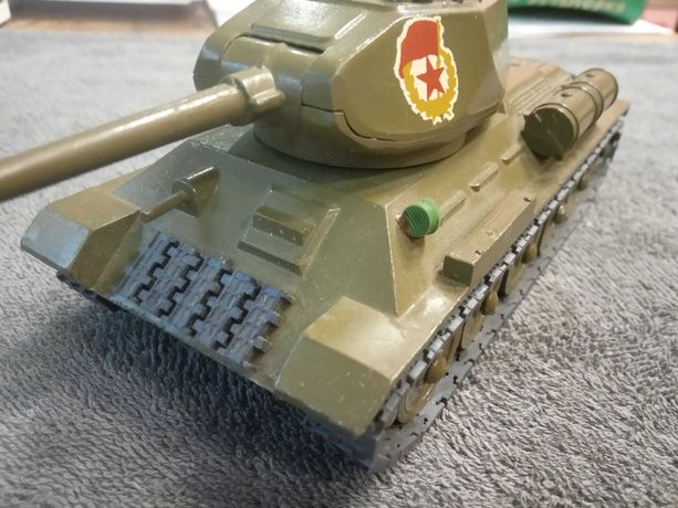 Танк Т 34 -85 Металлическая модель СССР -1975 год