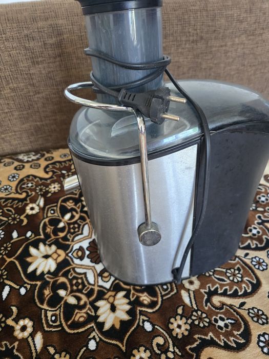 Продам соковижималка