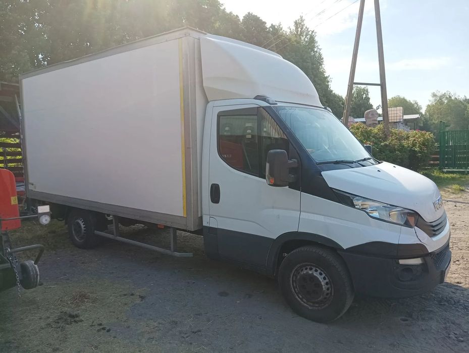 Iveco DAILY35S16  Iveco Daily 35S16 2018r • 2.3 155KM • Winda • 18m³ • Klima • Tempomat