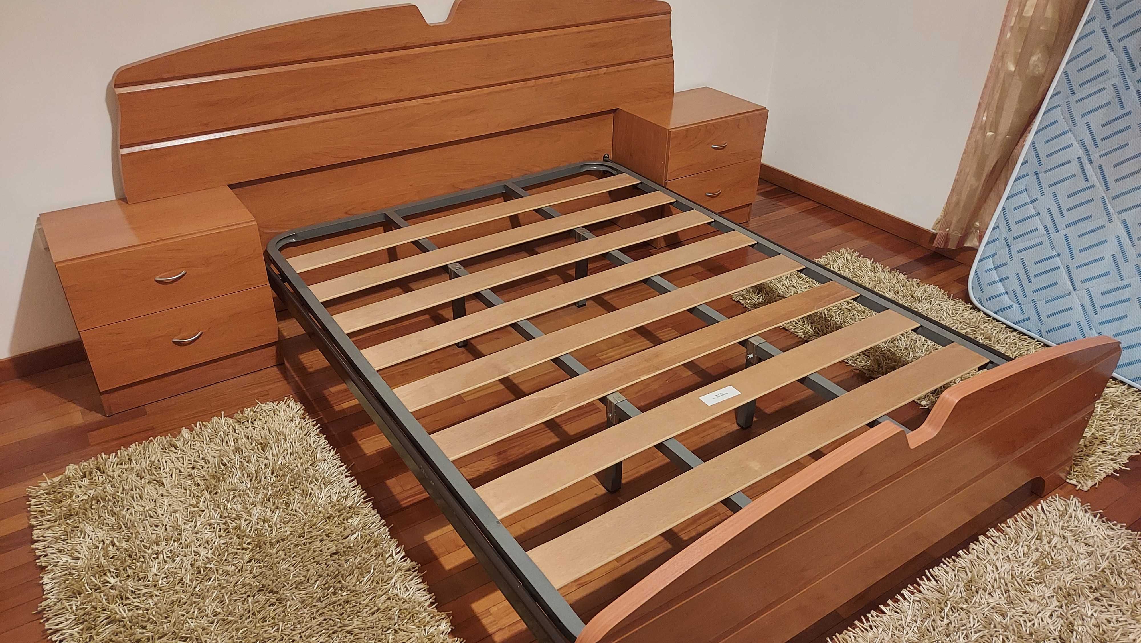 Cama de Casal c/ Comeda
