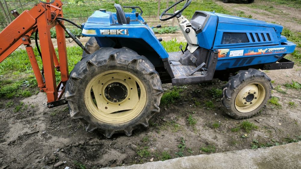 Trator iseki landhop 200