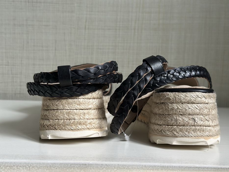 РОЗПРОДАЖ | Нові босоніжки, GERRY WEBER, натуральна шкіра,38, 39, 40