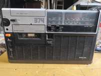 Radiomagnetofon Philips 374
RADIOMAGNETOFON PHILIPS 374
