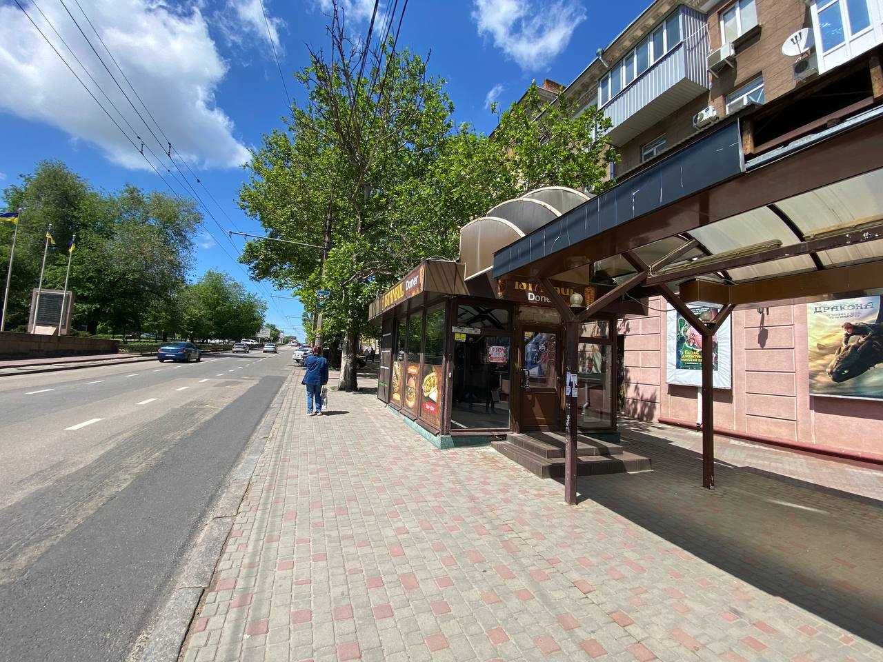 Пр.Центральний/зуп.Декабристів ТОП місце 30 кв.м. прохідняк,на зупинці