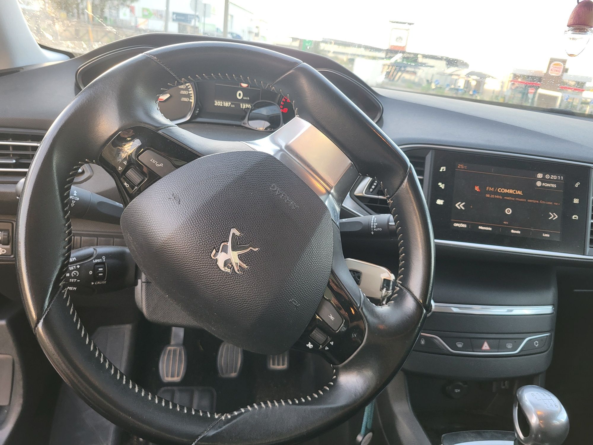 Peugeot 308sw 1.5