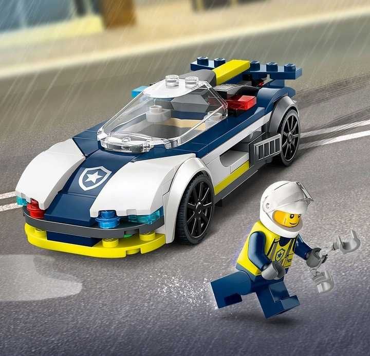 LEGO® City
Pościg radiowozu za muscle carem