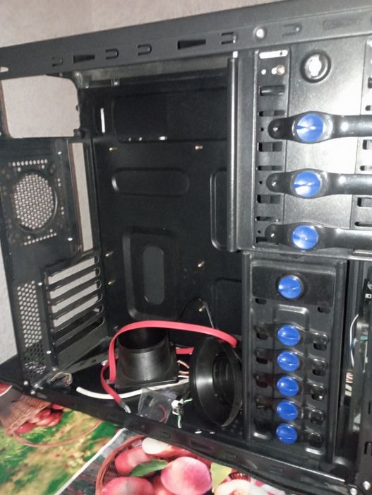 Корпус для пк, комп'ютера