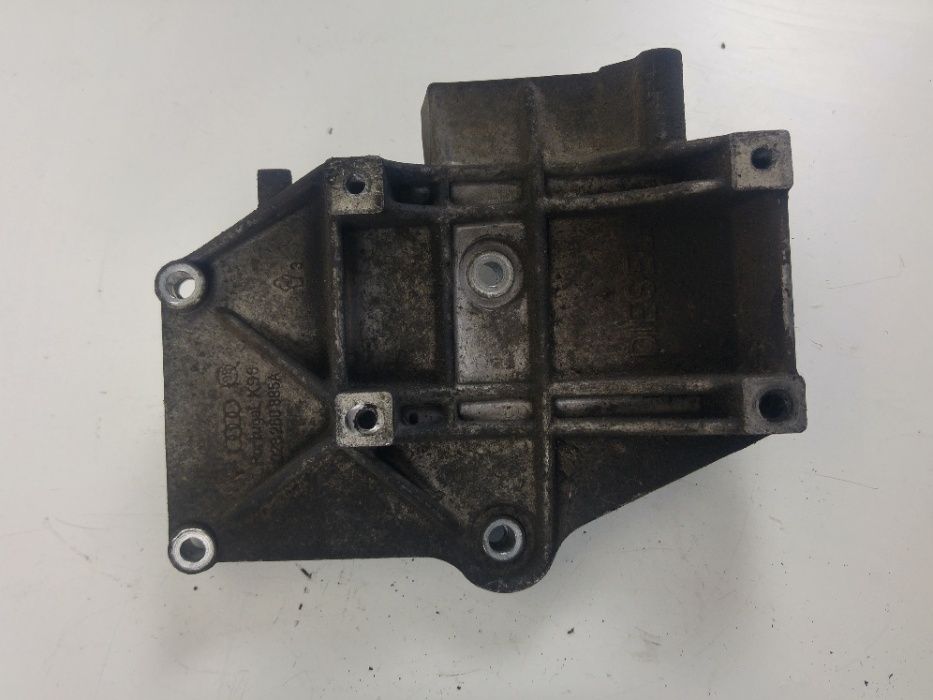 Łapa Alternatora Wspornik Audi A4 B5 1.9 TDI