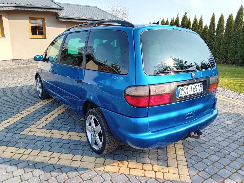 VW Sharan 110km wersja Tour najlepszy z najleszych