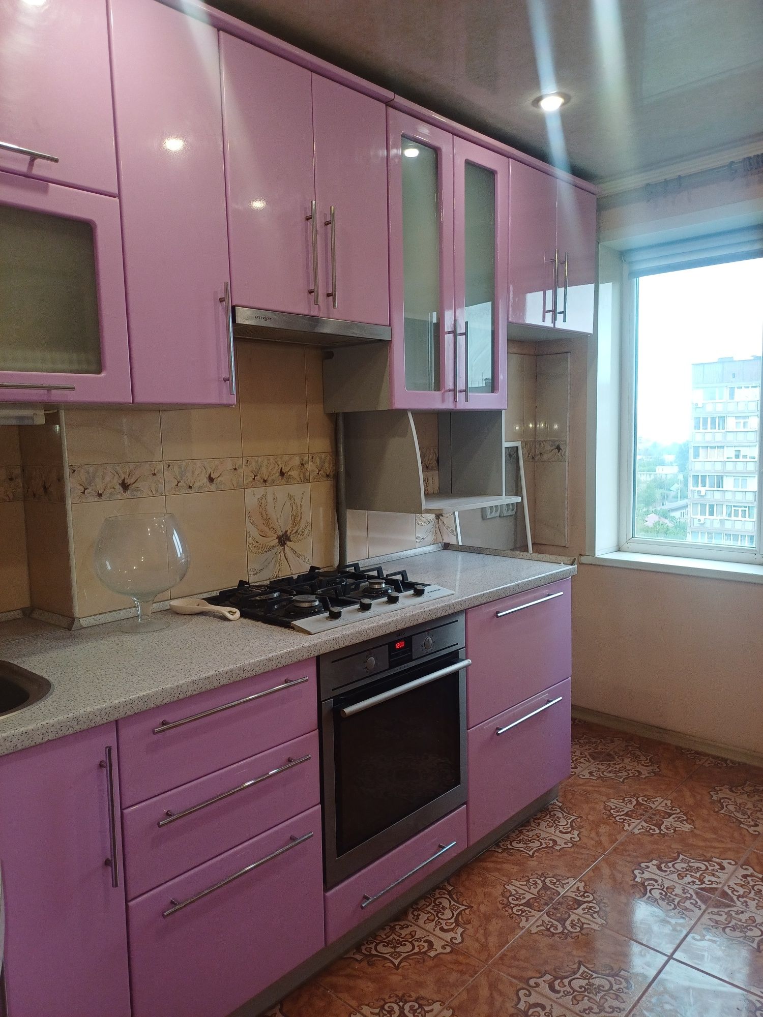 Продам 2 квартиры не угл 8/9 эт дома пр. Мира дом тканей Меаллургичес!