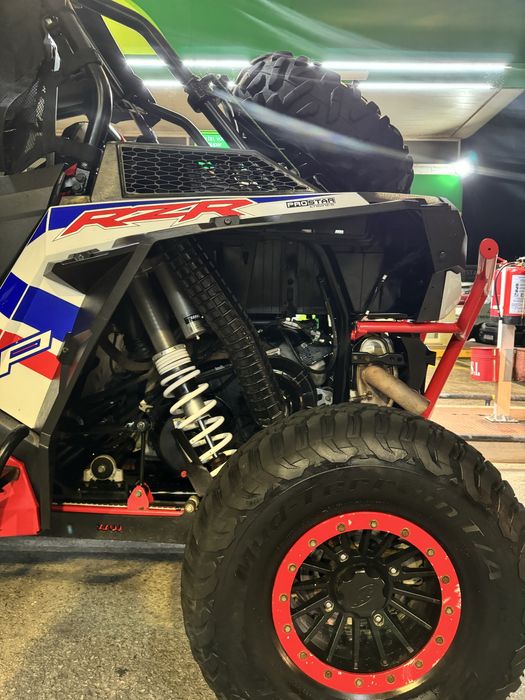 Polaris rzr 1000 turbo