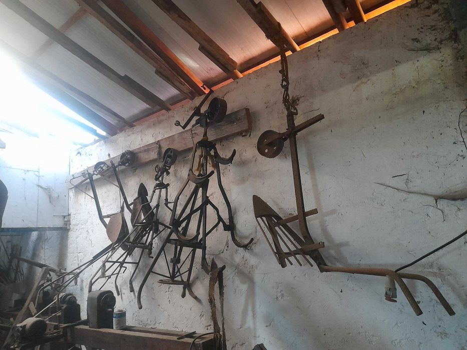 Peças antigas de agricultura