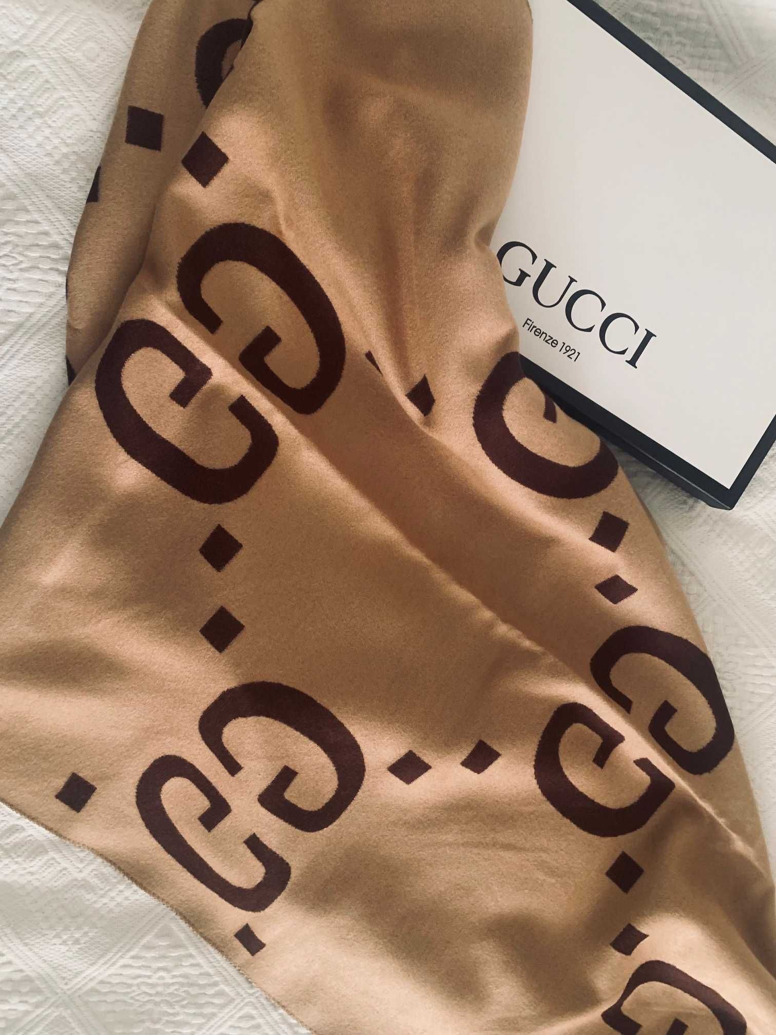 Nowy ciepły  szalik Gucci