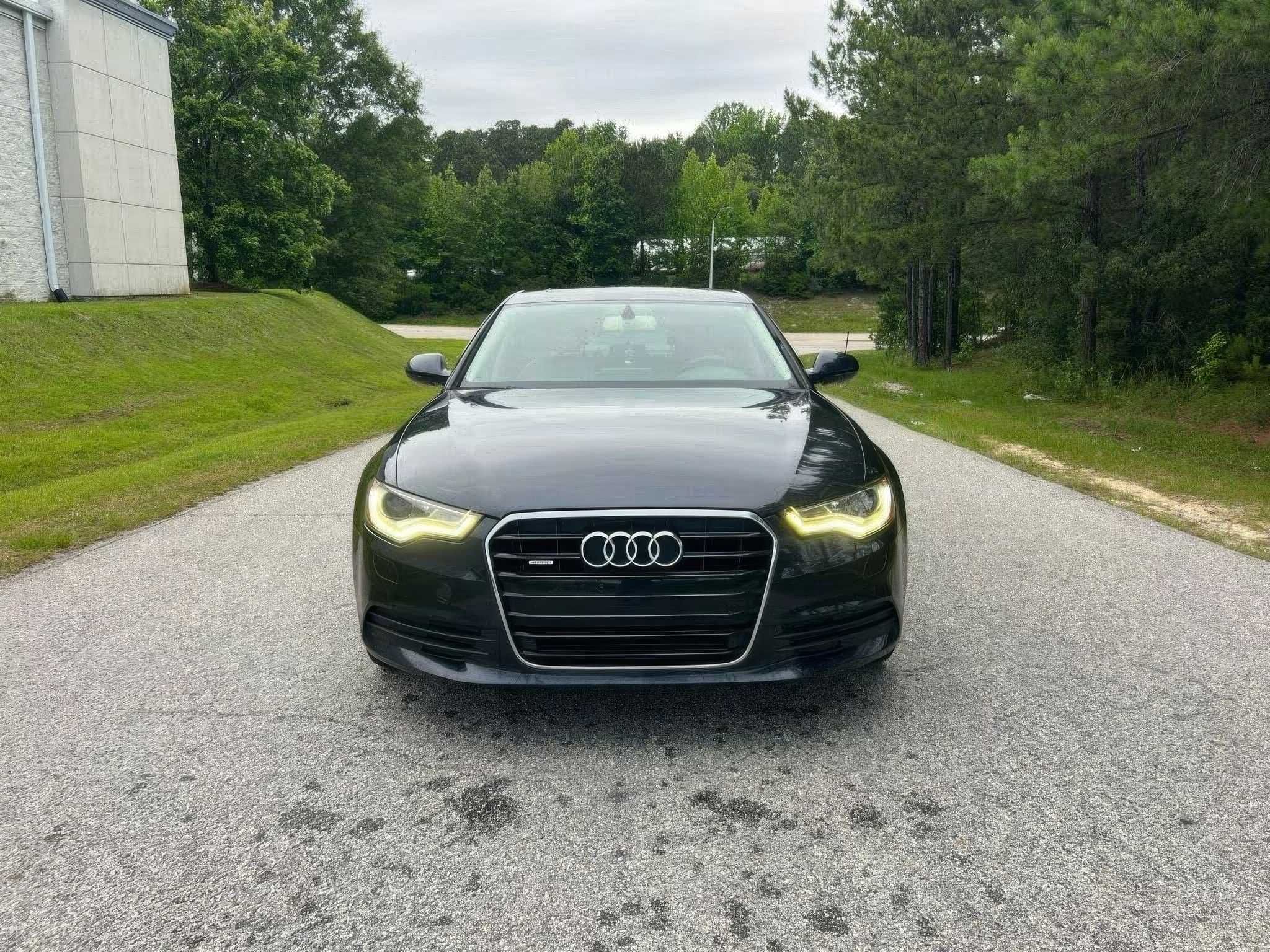 Audi  A6 Premium Plus 2014