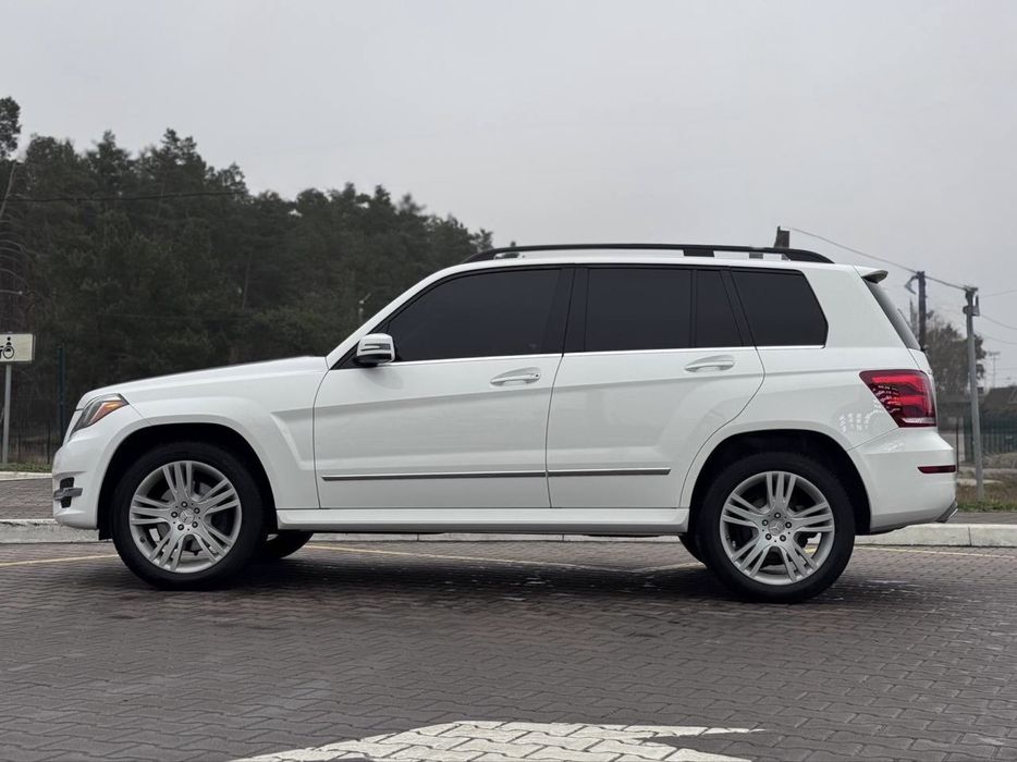 Mercedes-Benz GLK 350 2014року, 3.5 бензин, автомат, задній привід.