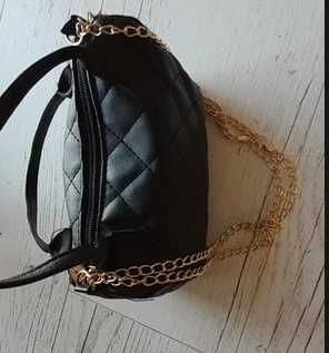 Czarna Nowa pikowana torebka