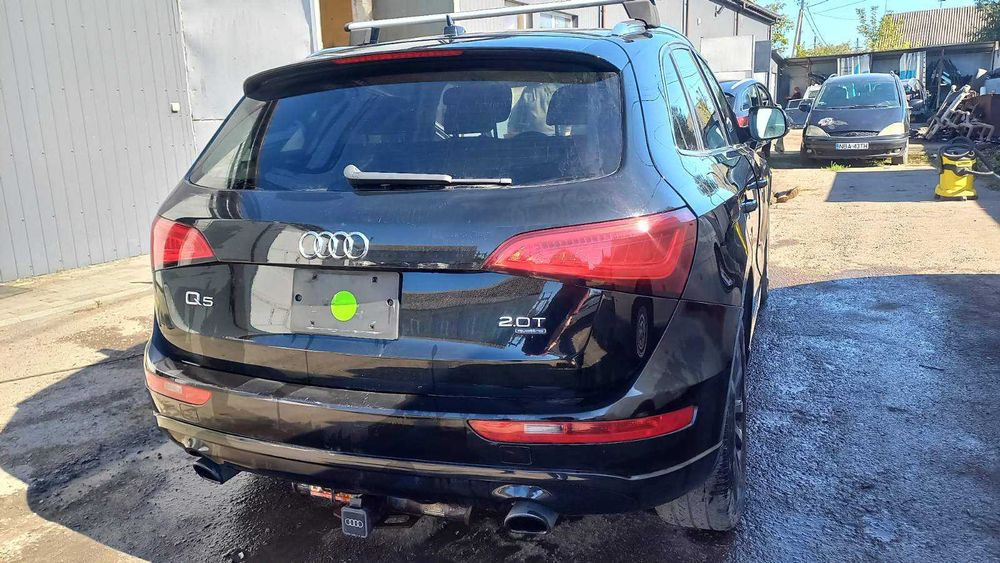 Ляда Кришка багажника Audi Q5 2008-2017 Запчастини Ауді Q5