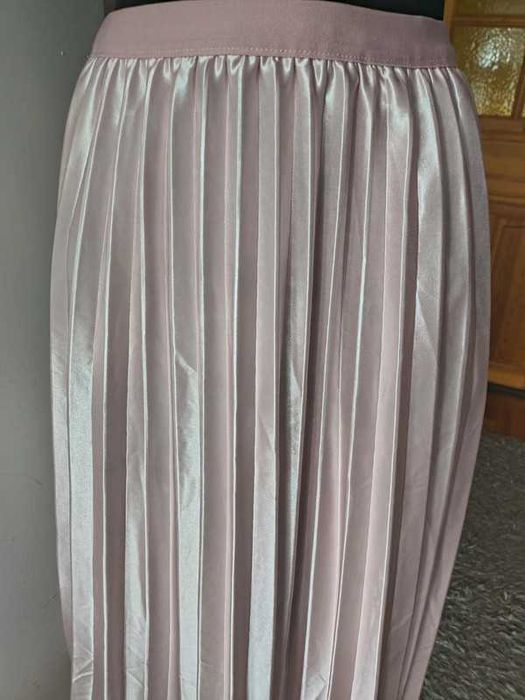 Dwustronna spódnica plisowana tiulowa czarne róże kwiaty pudrowy róż