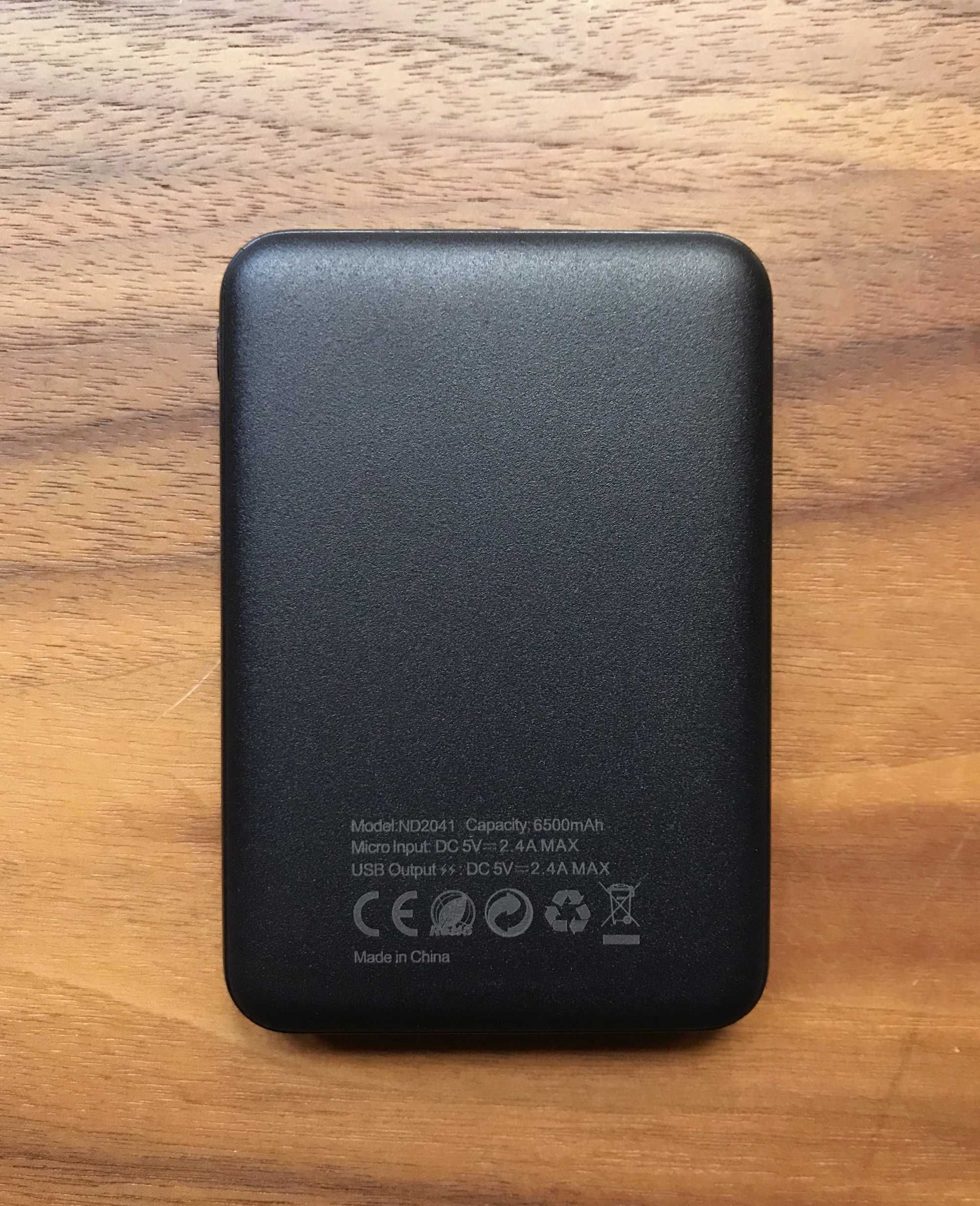 Power Bank de 6500mAh com 2 saídas USB (e luz LED) - Várias Cores