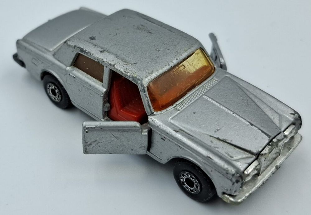 Stary samochodzik resorak kolekcjonerski Matchbox 1979 silver shadow