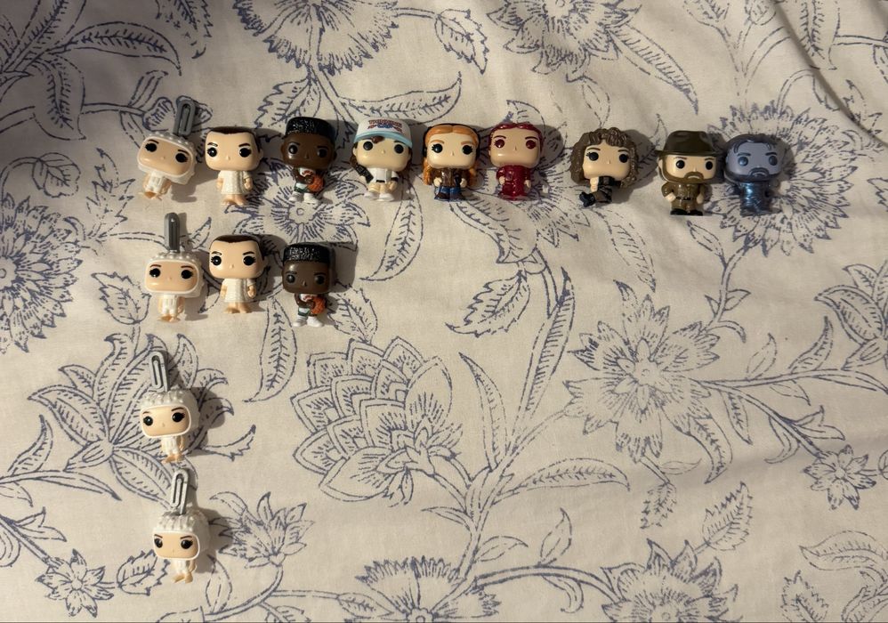 Kinder funko pops stranger things