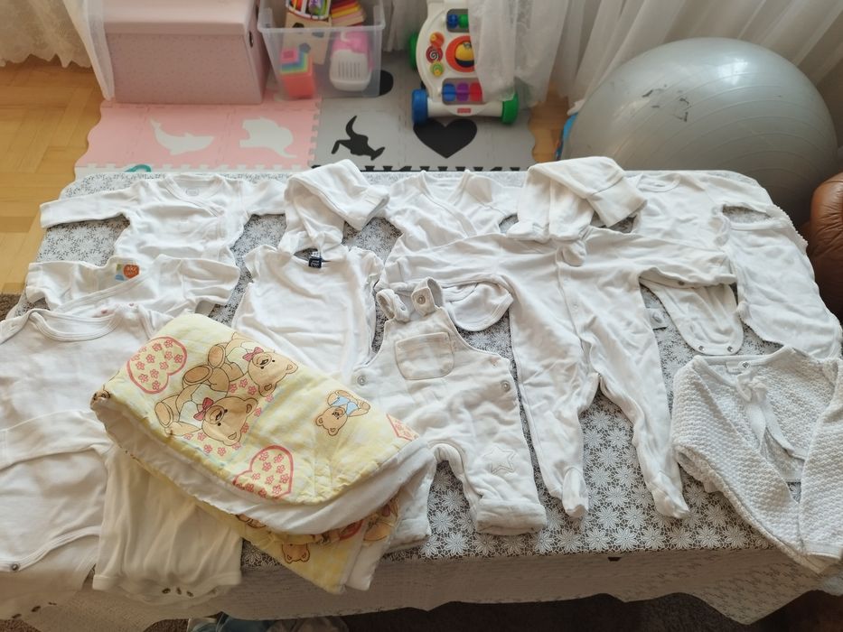 Ubranka body i spodenki r 56 i 62