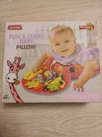 Розвиваюча дитяча подушка з брязкальцями