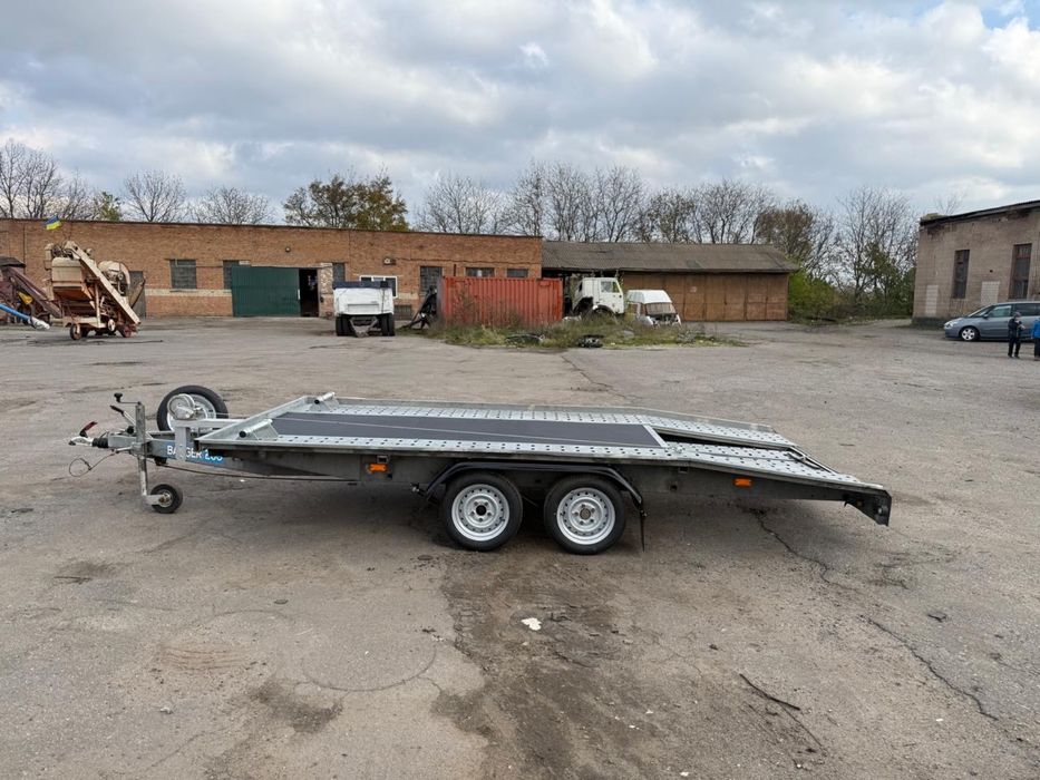 Оренда лавети / причепу для перевезення авто