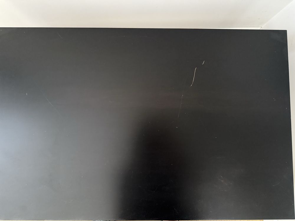 Czarnobrązowy stolik IKEA
