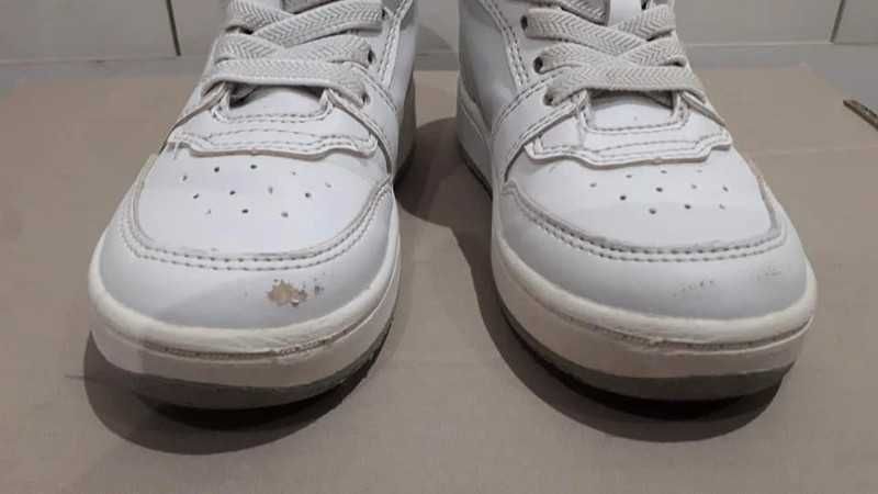 dziecięce sportowe buty za kostkę marki H&M roz. 26 wkładka 17 cm