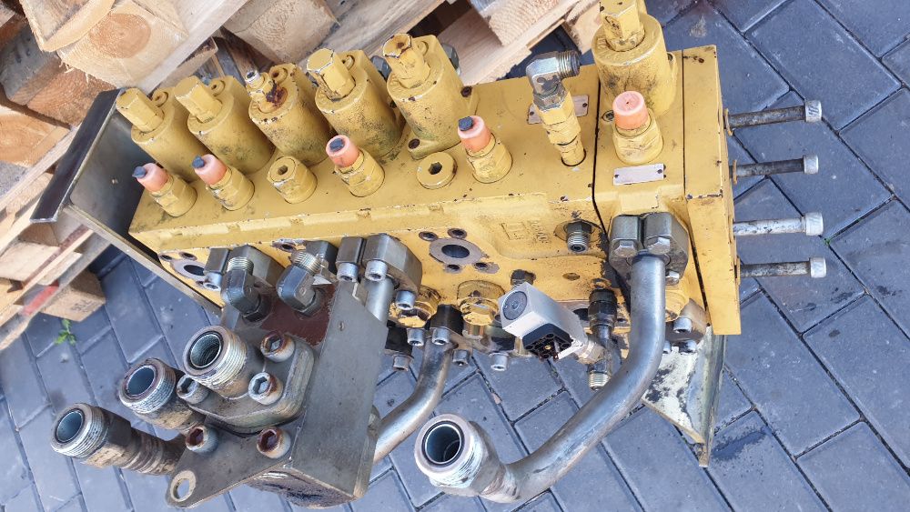 cat m318 m315 m320 rozdzielacz hydrauliczny M7 . 4501 - 20/1M7-22