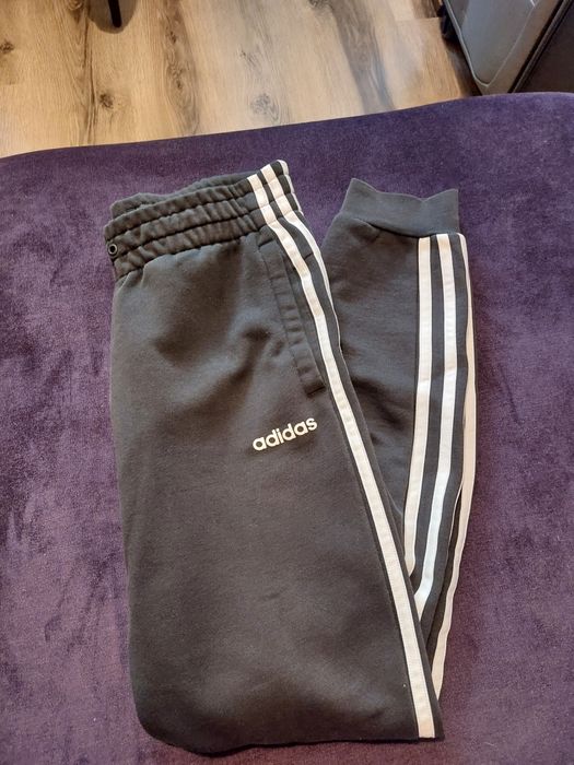 Spodnie dresowe Adidas