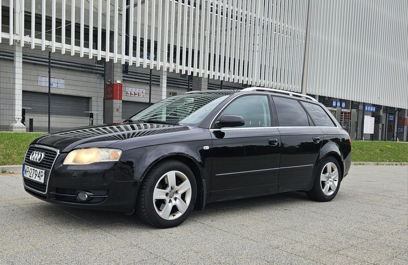 Sprzedam audi a4b7 1.8t z LPG