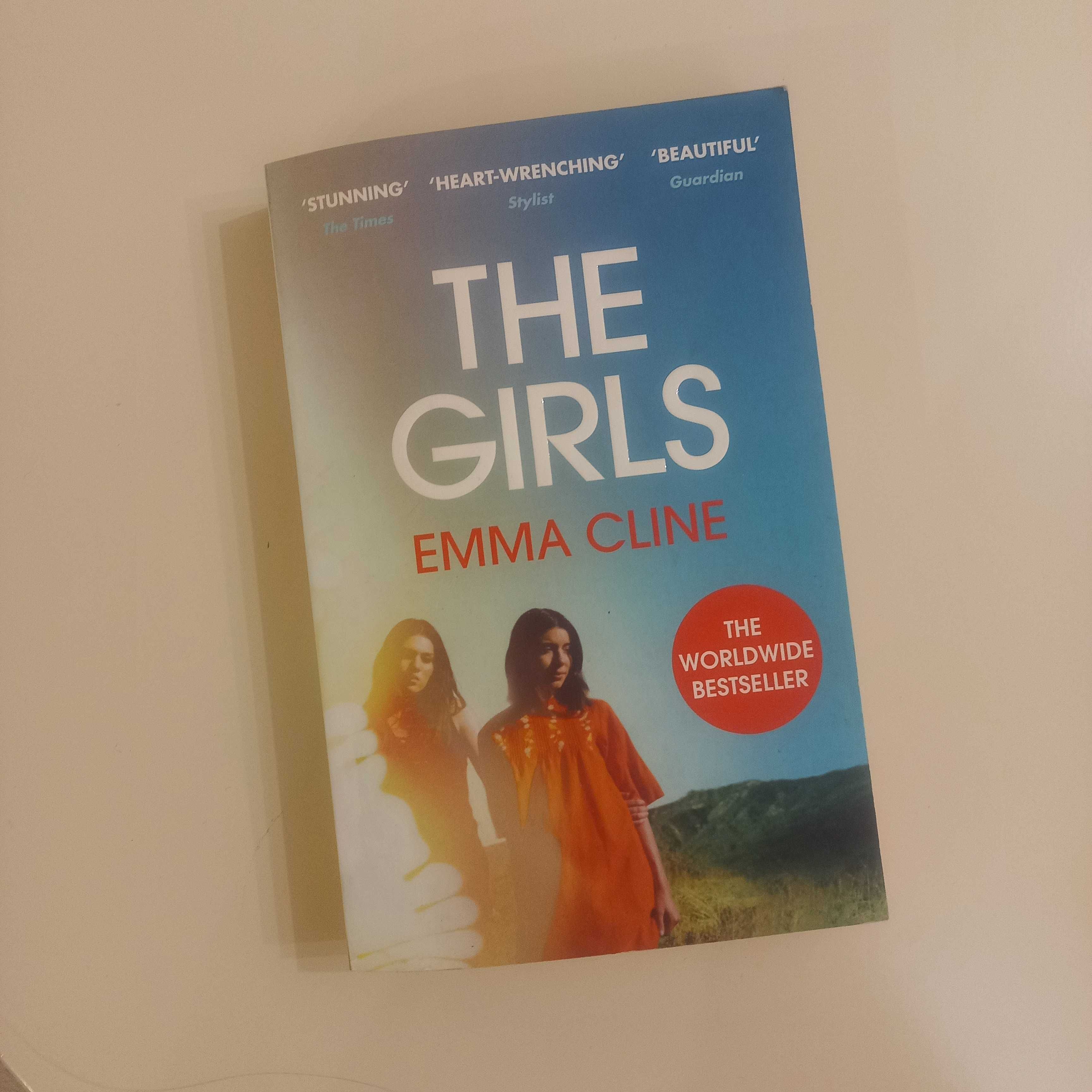 Книга англійською "The girls" Emma Cline