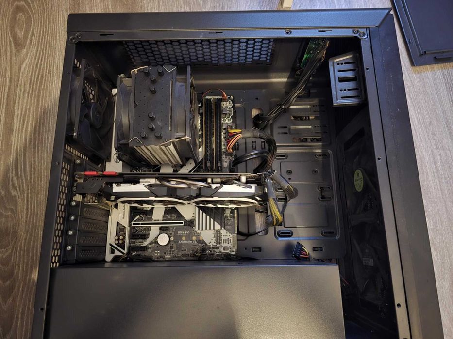 Komputer PC +klawiatura, monitor, 7 6700 / 1070 8GB / 24GB RAM