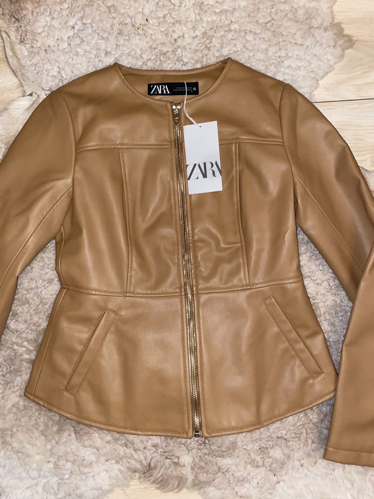 Куртка Zara з екошкіри, розмір М