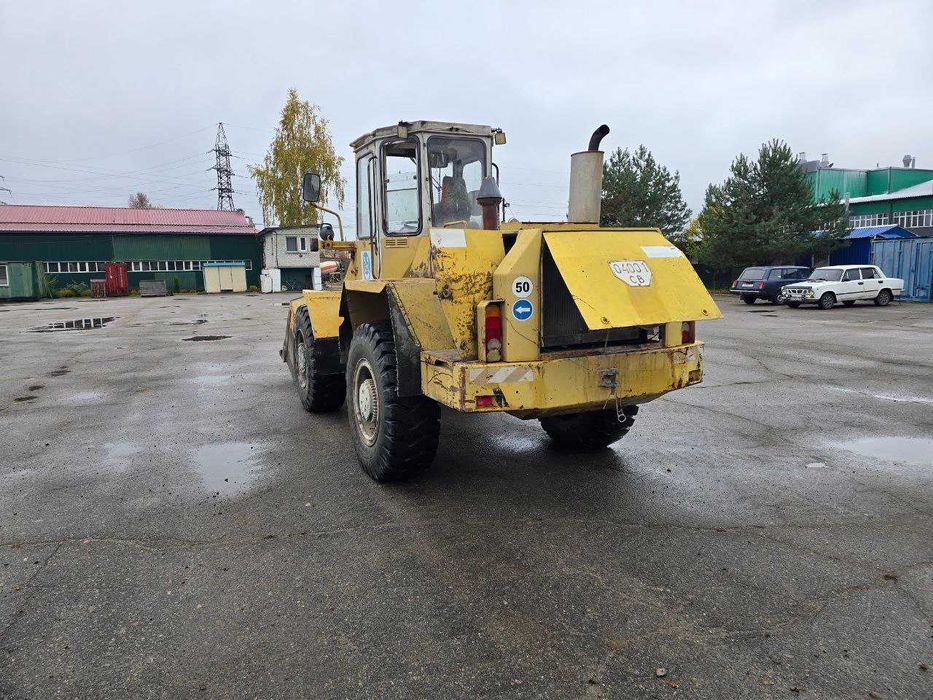 Фронтальний навантажувач LIEBHERR L521