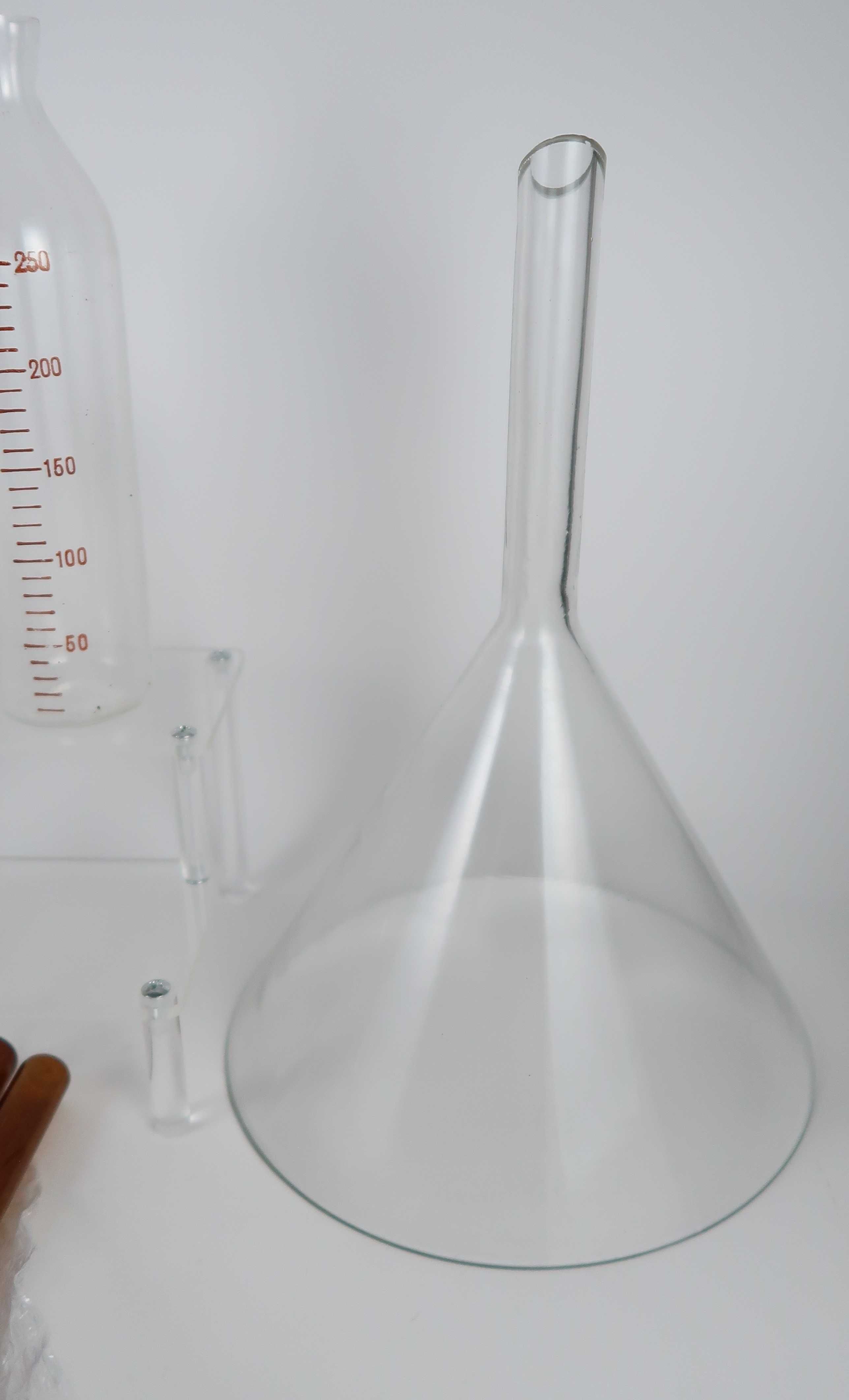 Lote de peças de laboratório / farmácia
