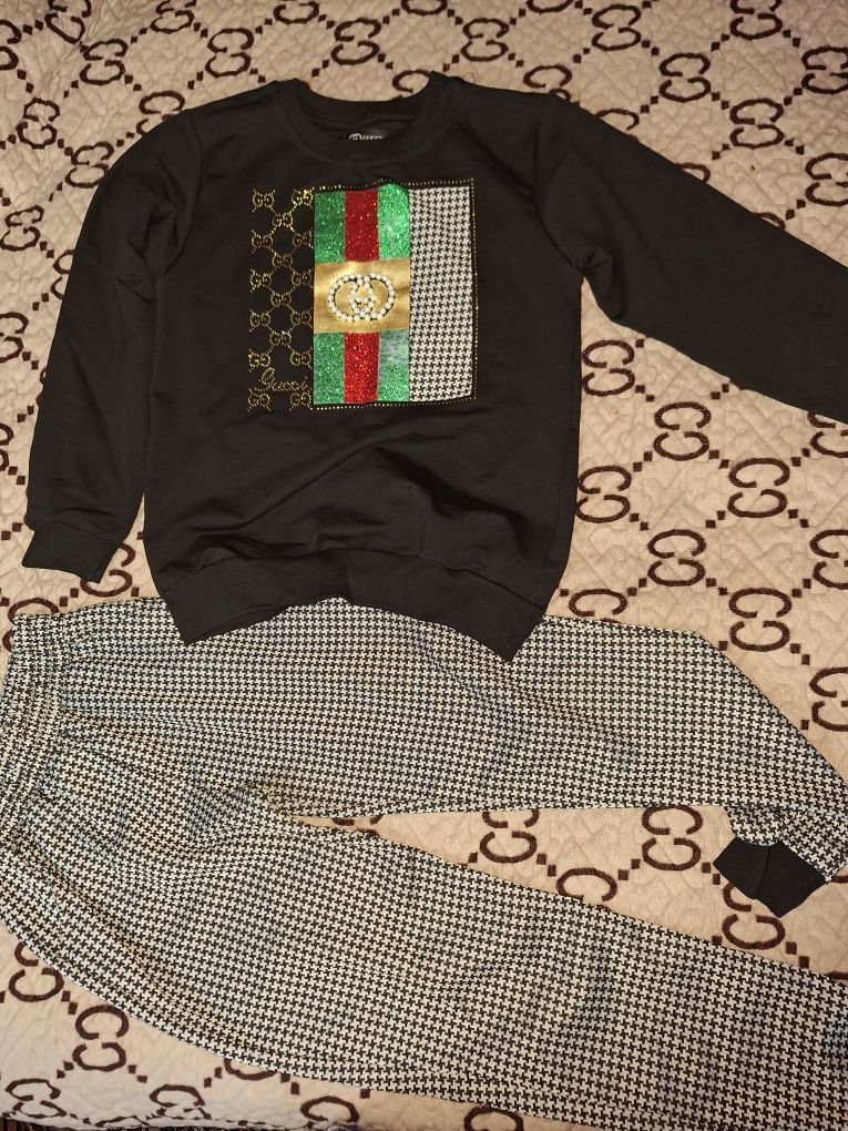 Костюм Gucci для дівчинки