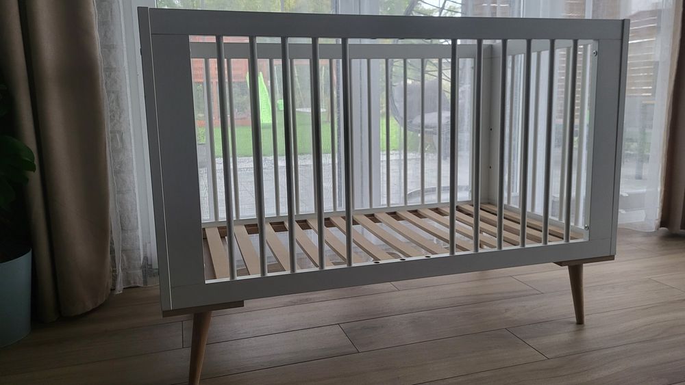 Łóżeczko 120x60 z materacykiem